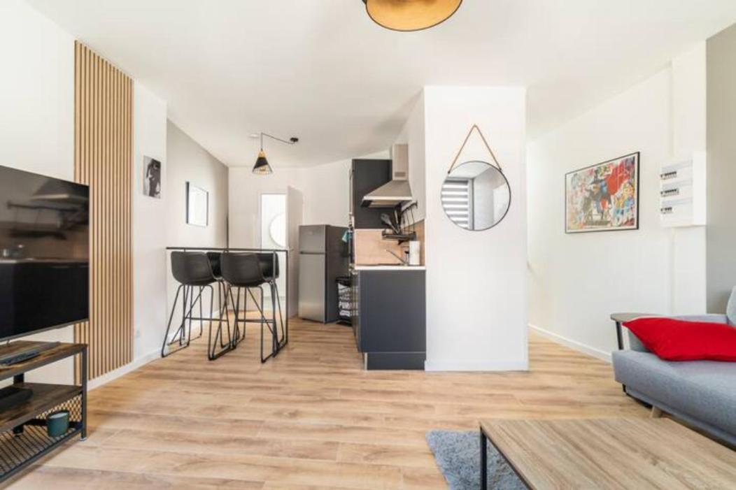 Voyage En Duplex En Hyper Centre